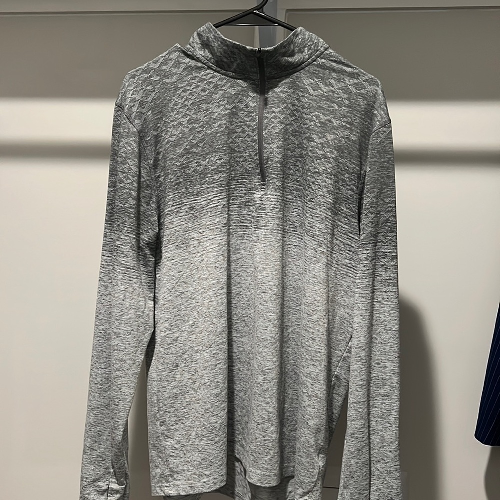 Champion Power Core pullover